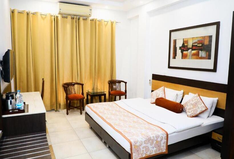 Bed and Breakfast Indee Home