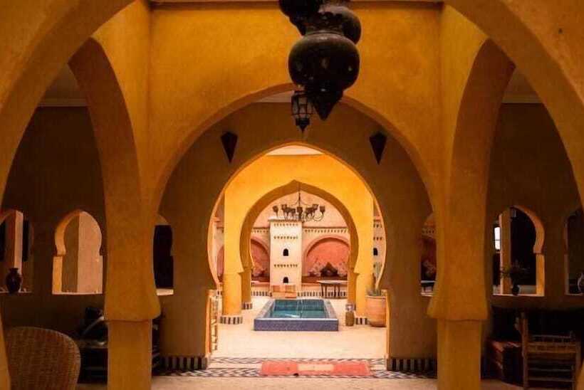 تختخواب و صبحانه Kasbah Azalay Merzouga