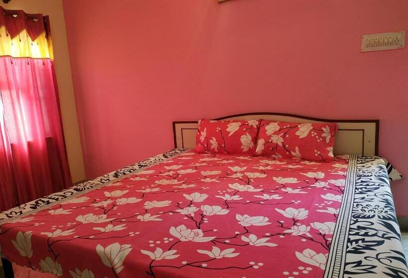 تختخواب و صبحانه Keshav Palace