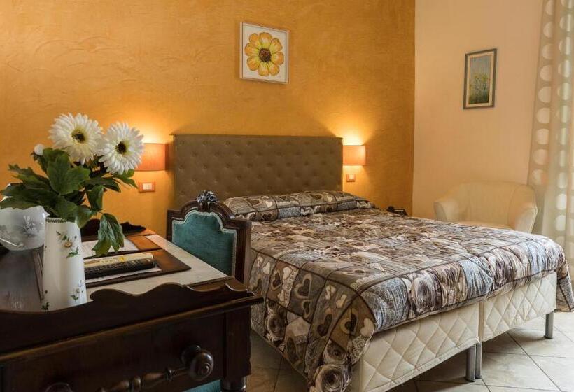 تختخواب و صبحانه Locanda Dei Fiori