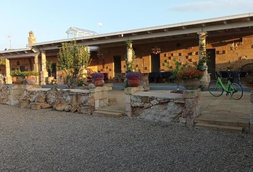 مبيت وإفطار Masseria Le Dimore