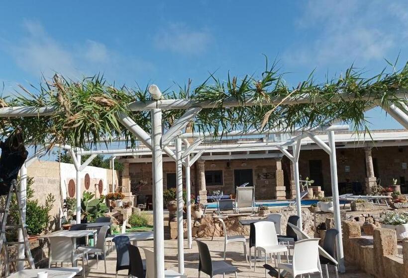 مبيت وإفطار Masseria Le Dimore