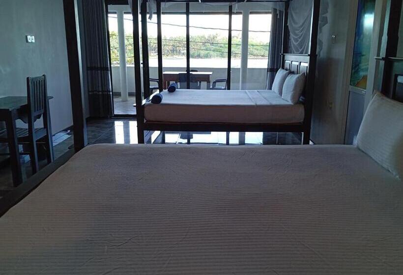 민박 Sea Port Hiriketiya