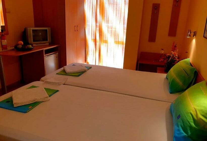 Family Hotel Rosi