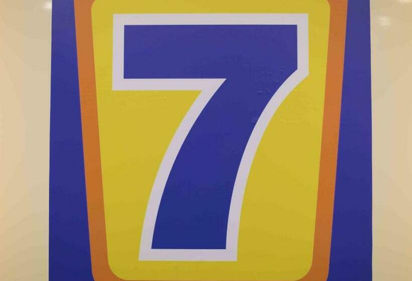 Отель 7days Inn Huizhou West Lake