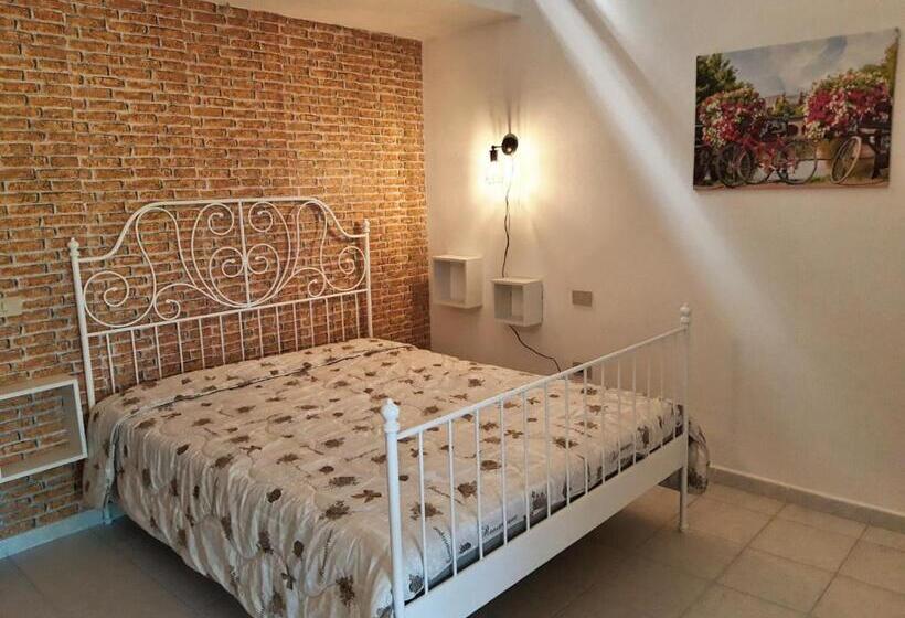 Отель Agriturismo Il Cipresso