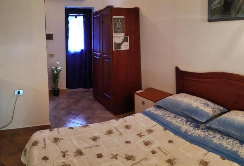 Отель Agriturismo Il Cipresso