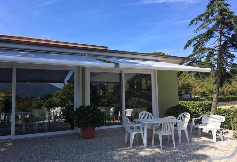 בית מלון כפרי Barbarossa