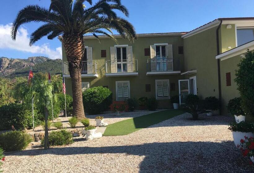 בית מלון כפרי Barbarossa