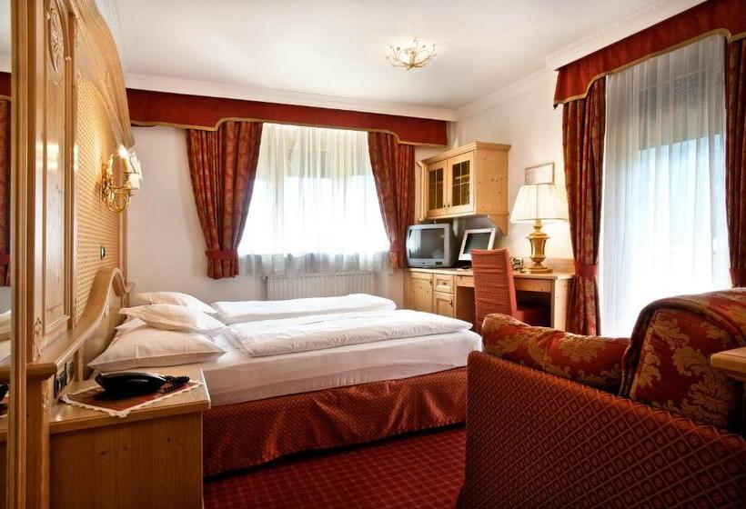 Отель B&b Garni Serena