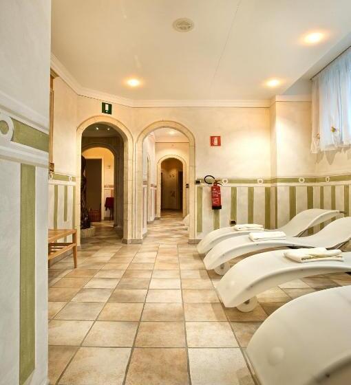 Отель B&b Garni Serena