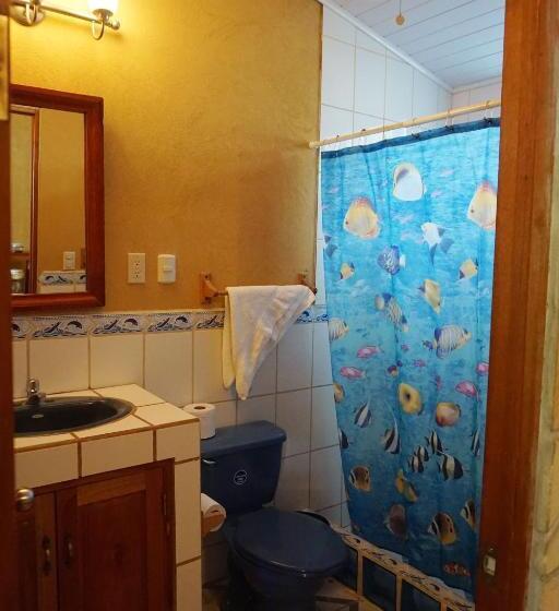 هتل Cabinas Jimenez