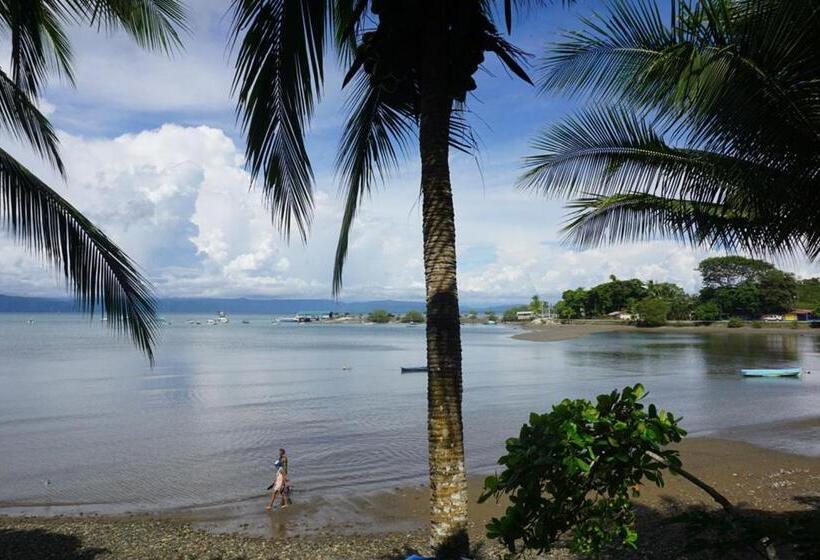 هتل Cabinas Jimenez