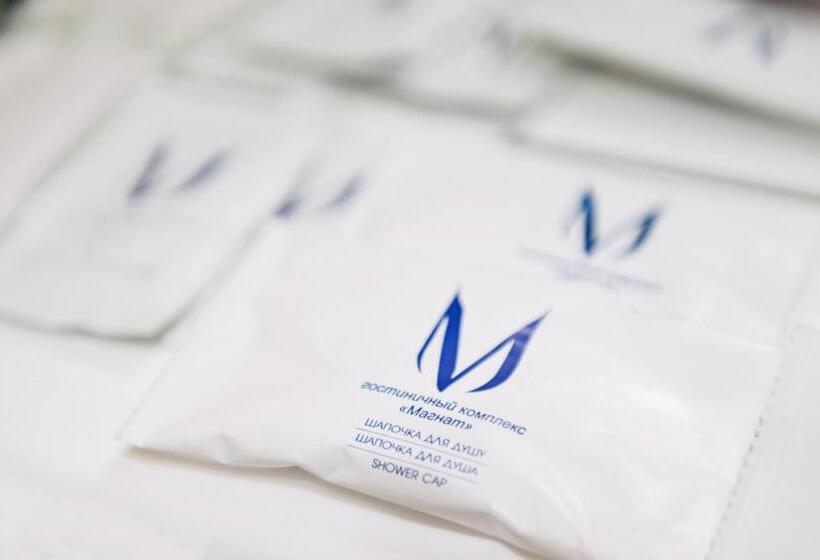 هتل Central Magnat Cinema