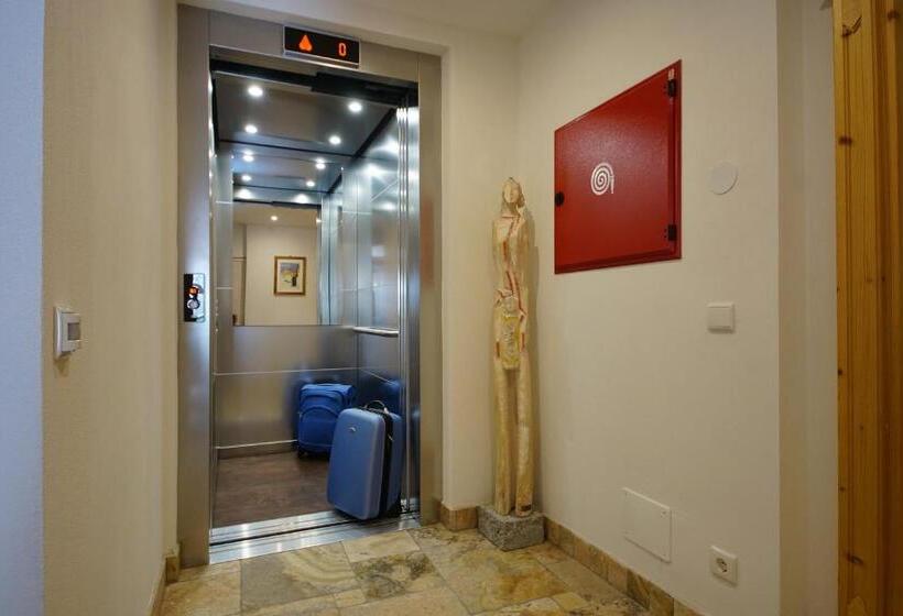 호텔 Garnì Tofana