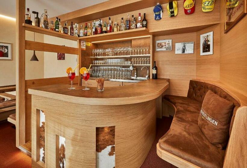 酒店 Garni Reutlingen