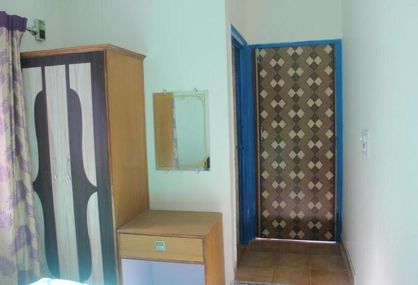 酒店 Golden Crown Laxman Jhula