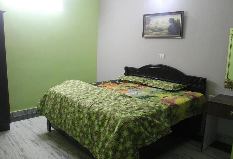 酒店 Golden Crown Laxman Jhula