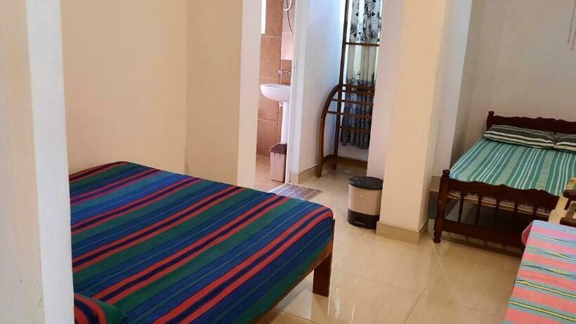 فندق Polhena Coral Reef Resort