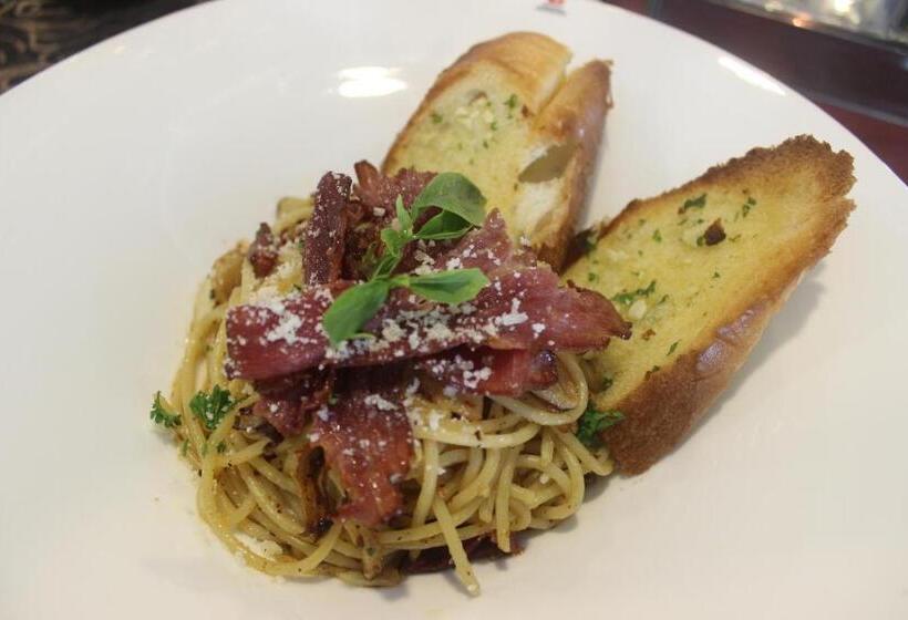 호텔 Royale Signature