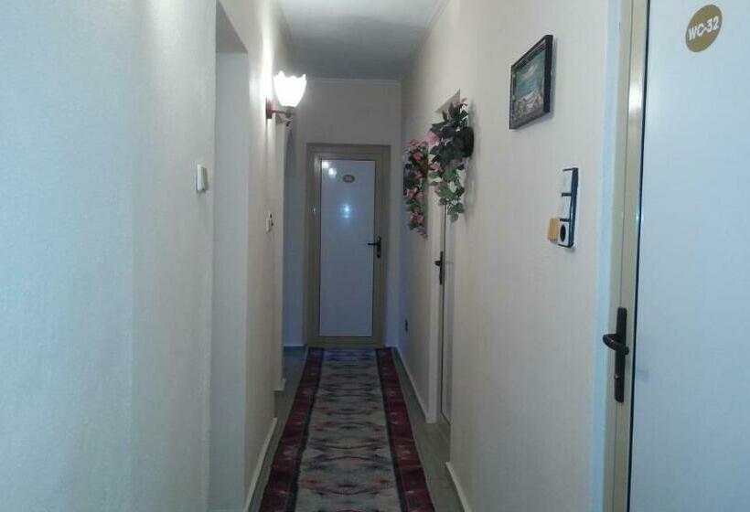 酒店 Stefan Family