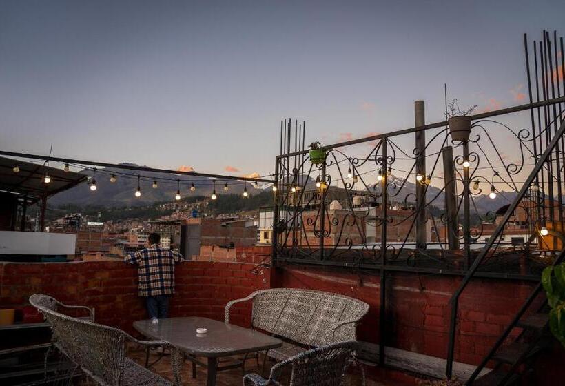 بنسيون Aldos Guest House