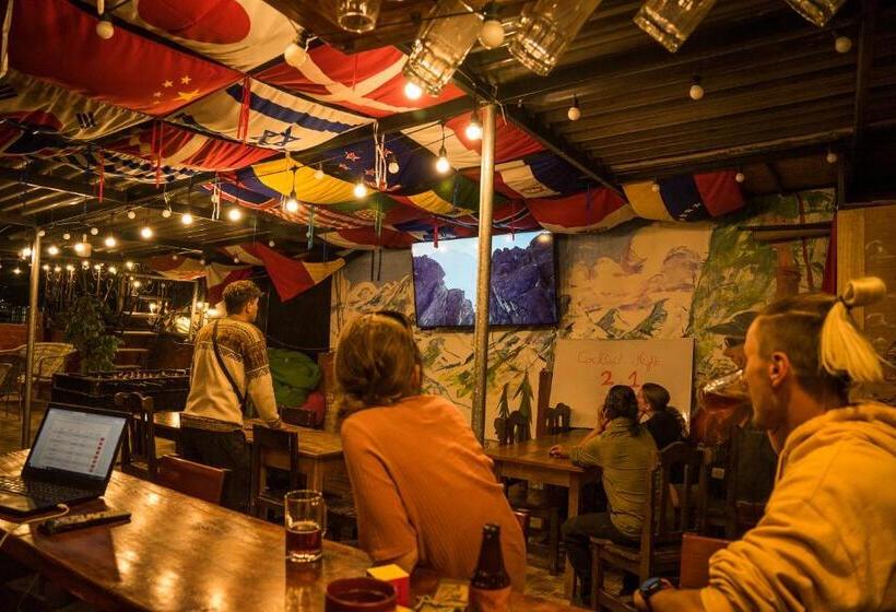 بنسيون Aldos Guest House