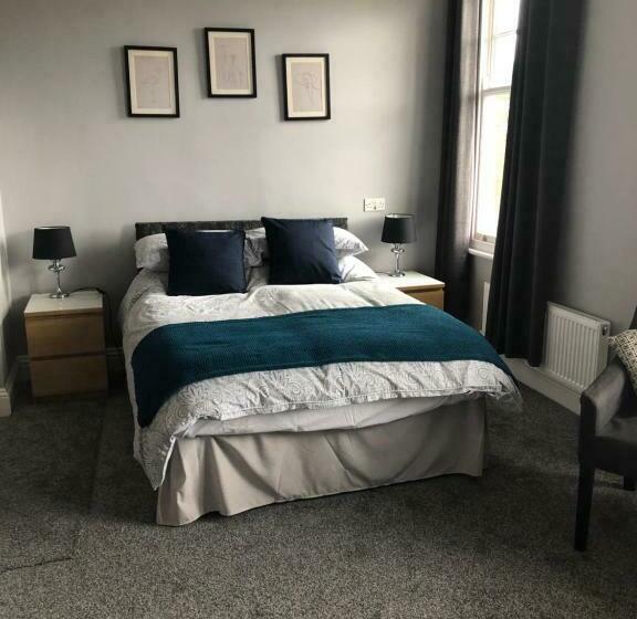 펜션 Carlton Guest House