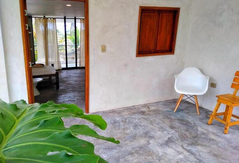 פנסיון Casa Chapolin Boutique Guesthouse