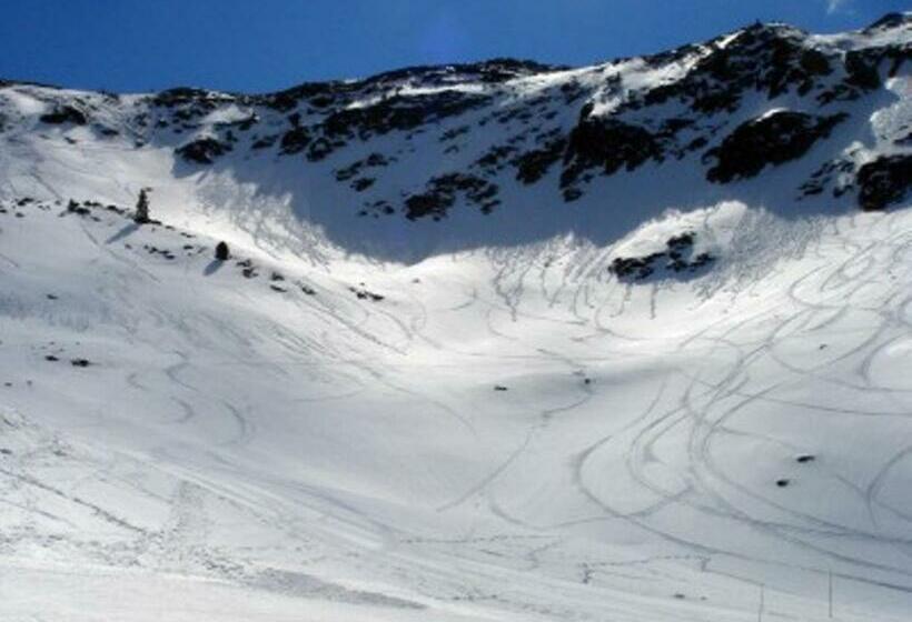 膳宿费 Casa Rural Casa Colom