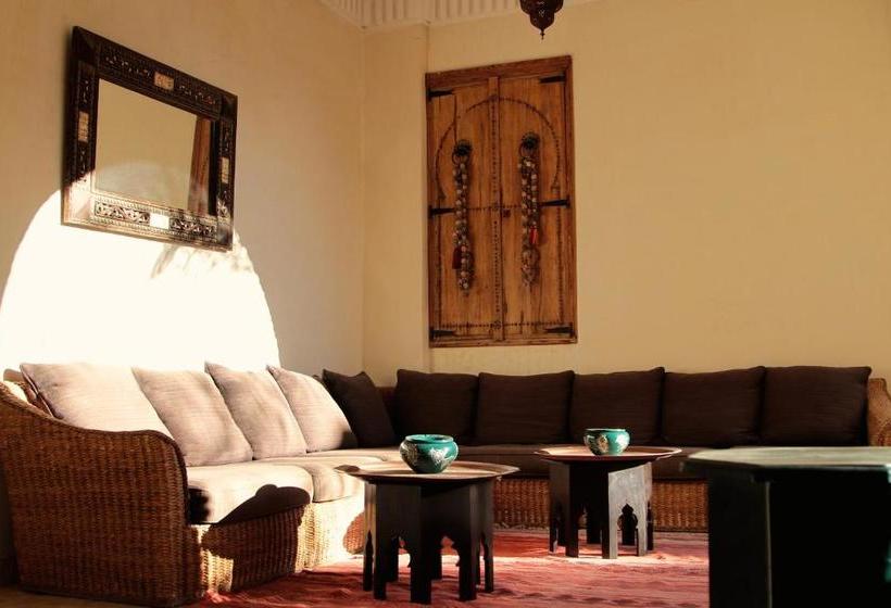 פנסיון Dar Tozeur