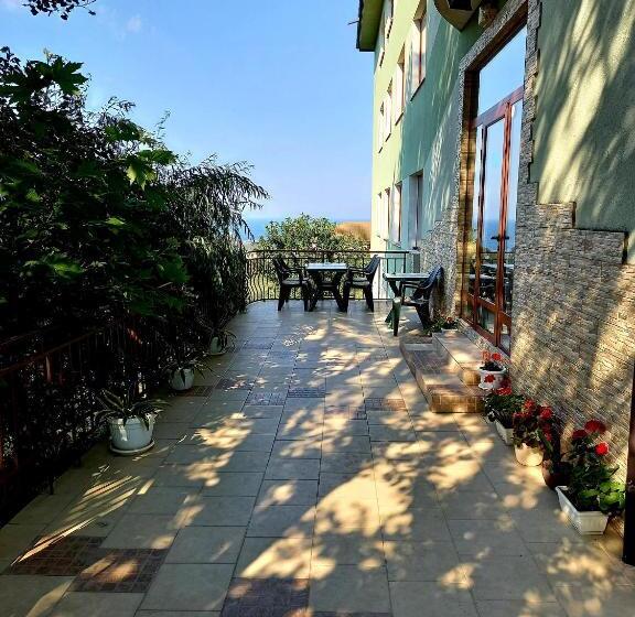 膳宿费 Family Hotel Amore