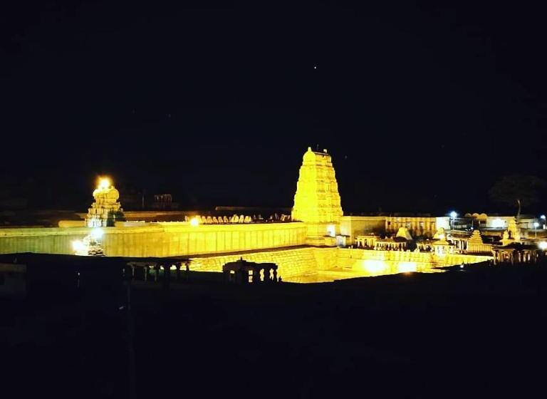 پانسیون Gopi Guest House