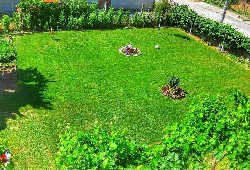 بنسيون Guest House Dimi