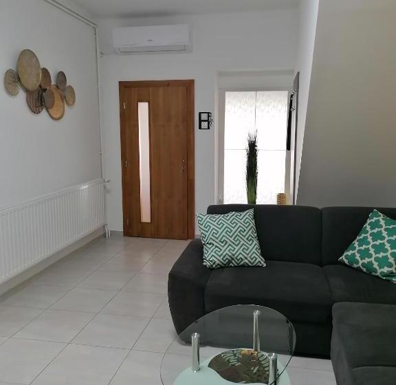 پانسیون Kata Vendégház