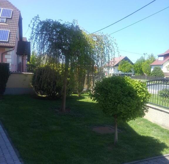 پانسیون Kata Vendégház