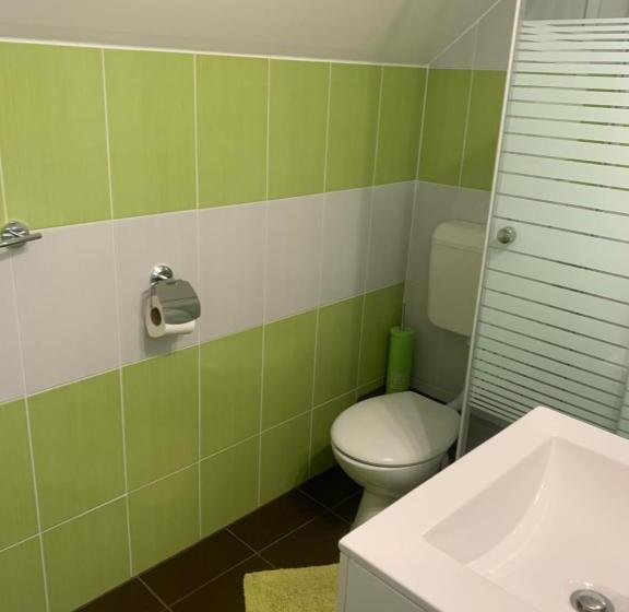 پانسیون Kata Vendégház