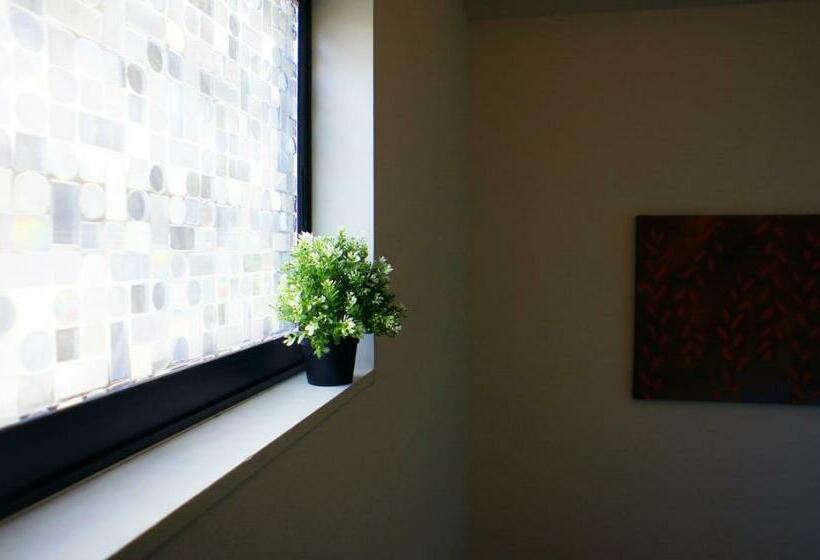 Pension Lucy's House横浜中華街 House2