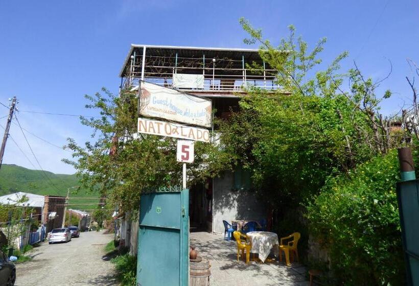 پانسیون Nato & Lado