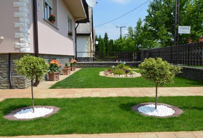 پانسیون Németh Vendégház