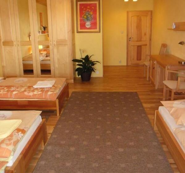 Пансион Penzion Tri Klasy