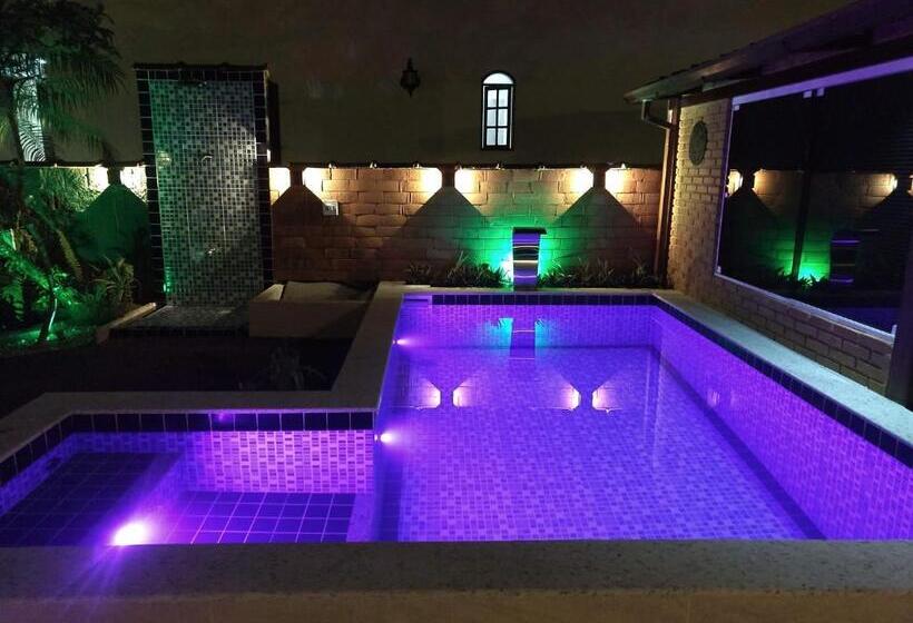 膳宿费 Portal Sui­tes Casa Do Lago