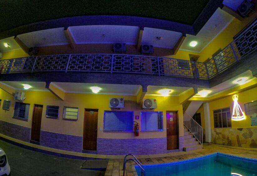 ペンション Pousada Recanto Da Madá