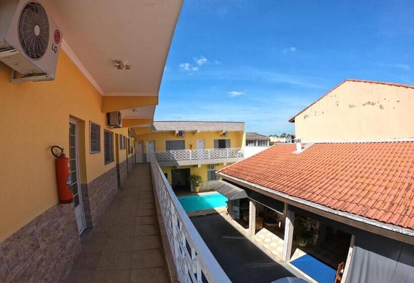 ペンション Pousada Recanto Da Madá