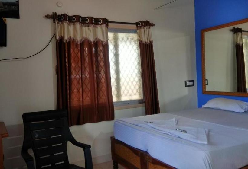 پانسیون Rocky Guesthouse