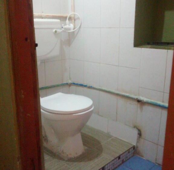 پانسیون Rocky Guesthouse