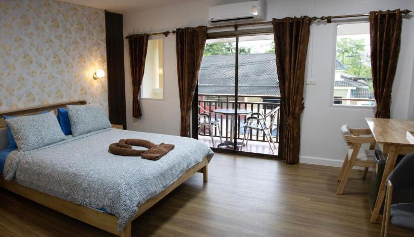 Пансион Thai Life Guesthouse Khaolak