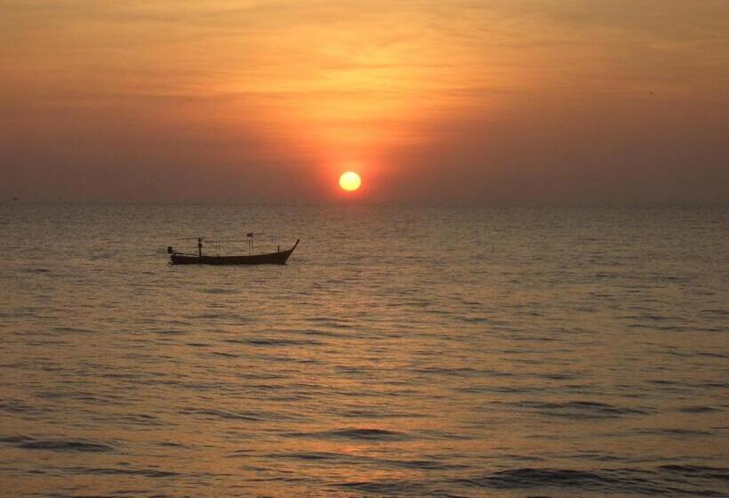 Пансион Thai Life Guesthouse Khaolak