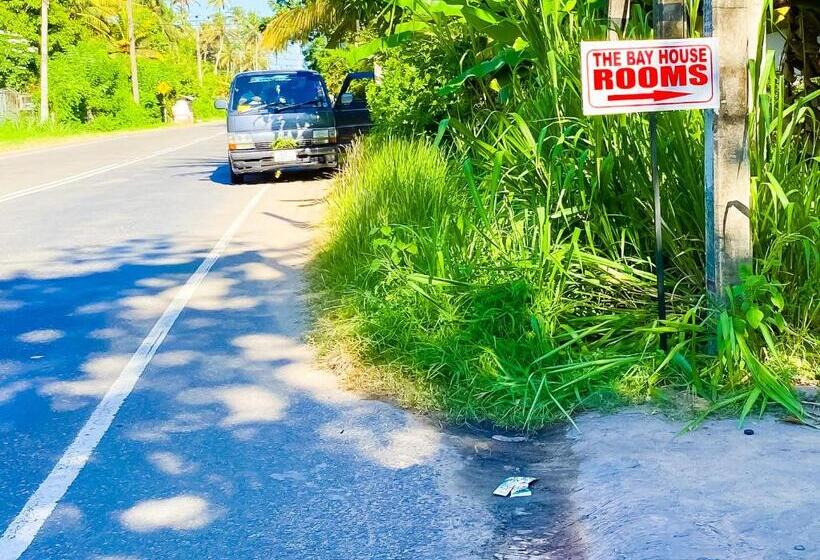 Пансион The Bay House