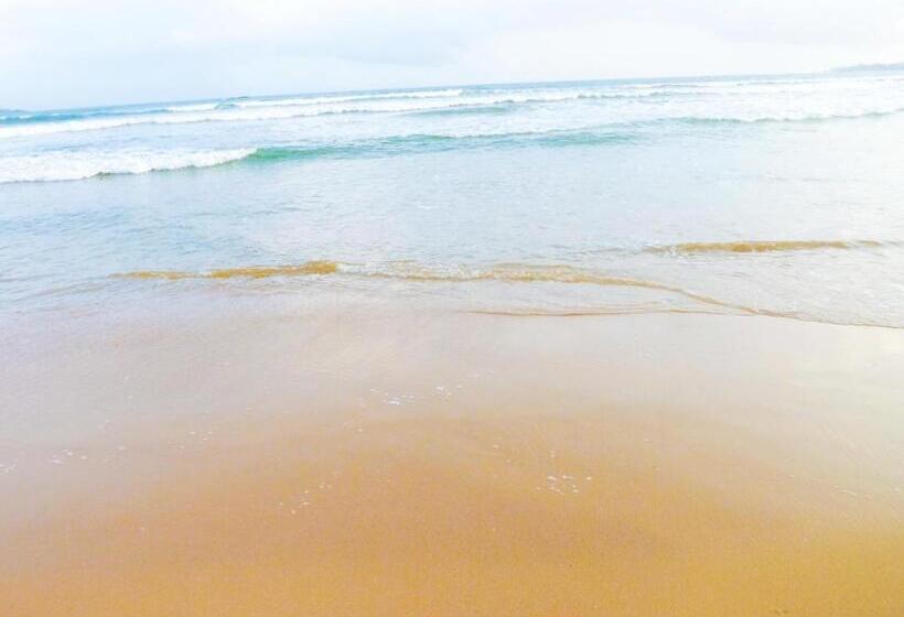 Пансион The Bay House